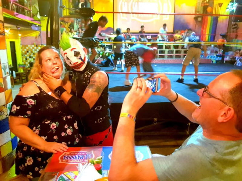Acapulco: Saturday Night Wrestling Experience - Who Will Enjoy This Tour?