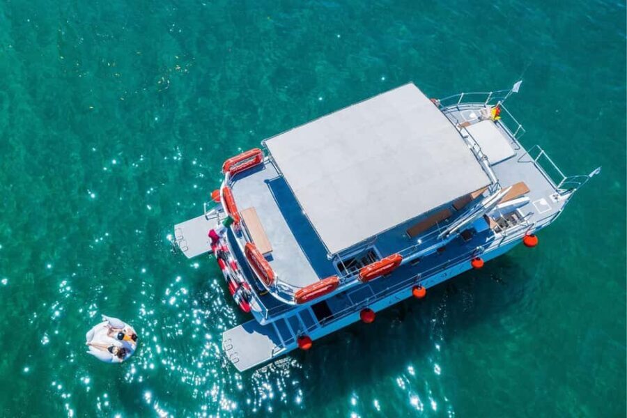 All Inclusive Private Yacht Charter Chica Fun 5 Waterslides - Who Will Love This Experience?