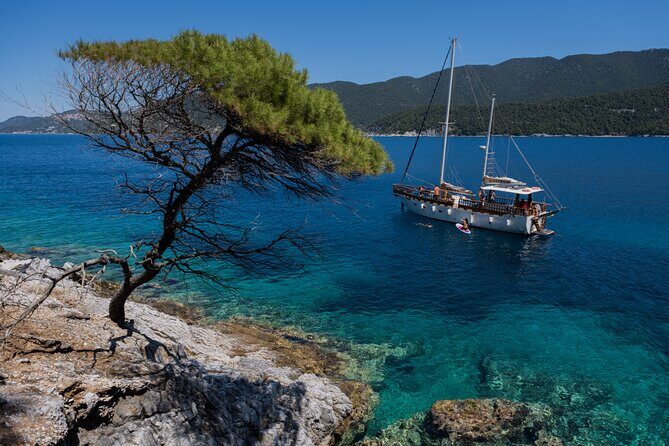 All-Inclusive Sailing Cruise-Skiathos & Nearby Islands with Lunch - What Makes This Cruise Stand Out