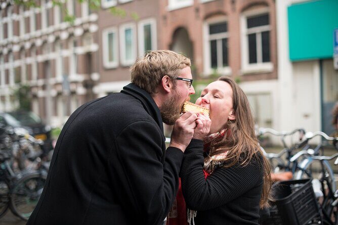 Amsterdam's Market Street Food Tour with Streat Bites - The Value of a Guided Food Tour