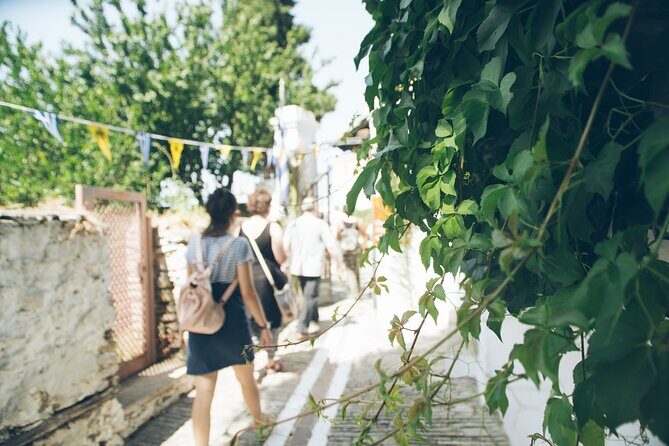 Ano Poli: A walking tour in Thessaloniki's colorful Old Town - Practical Tips for Your Visit