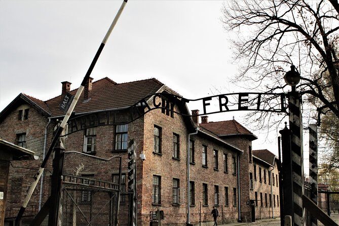 Auschwitz-Birkenau Guided Tour by Private Transport from Krakow - Who Should Consider This Tour?