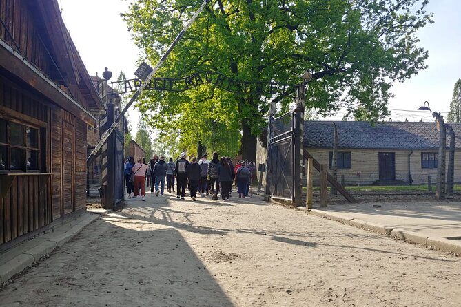 Auschwitz Birkenau Tour with Private Transport from Kraków - Why the Price Is Worth It