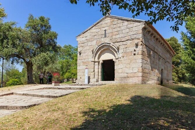 Authentic Braga & Guimarães: Small Historical Group Tour - Taking in Braga: A City of Faith and Miracles