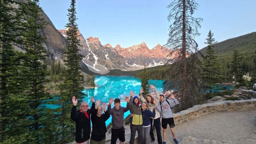 Banff/Canmore Moraine Lake & Lake Louise-Hike/Canoe/Sightsee - What Sets This Tour Apart?
