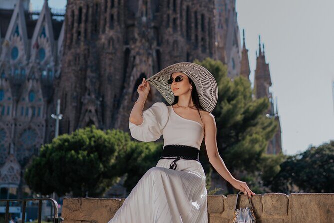 Barcelona Tourist Photoshoot - What to Expect and Why It Matters