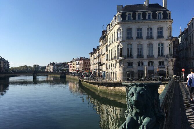 Bayonne Private Walking Tour With A Professional Guide - What to Expect from the Tour