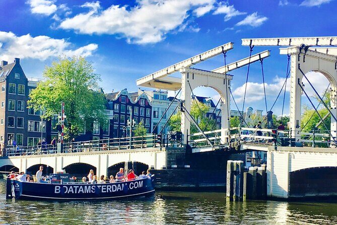 Beautiful (Open Boat) Canal Cruise in Amsterdam Open Bar included - The Itinerary in Detail