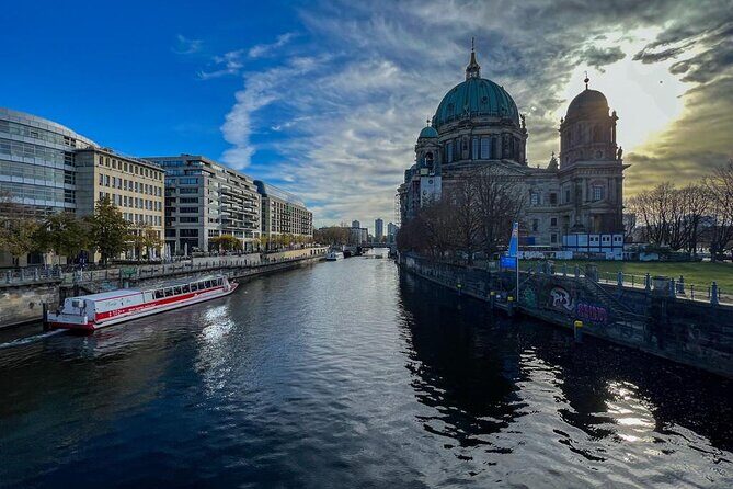 Berlin Private tour East and West by Car - Itinerary Breakdown: What You’ll See