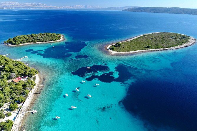 Blue Lagoon, Trogir & iovo catamaran tour with Food and Drinks - Who Is This Tour Best For?