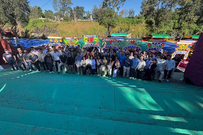 Boat tour in Mexico City with Live Guide with Food and Drinks - Who Is This Tour Best For?