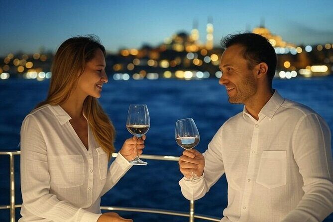 Bosphorus Night Yacht Cruise With Live Violinist - Authentic Reviews and Their Insights