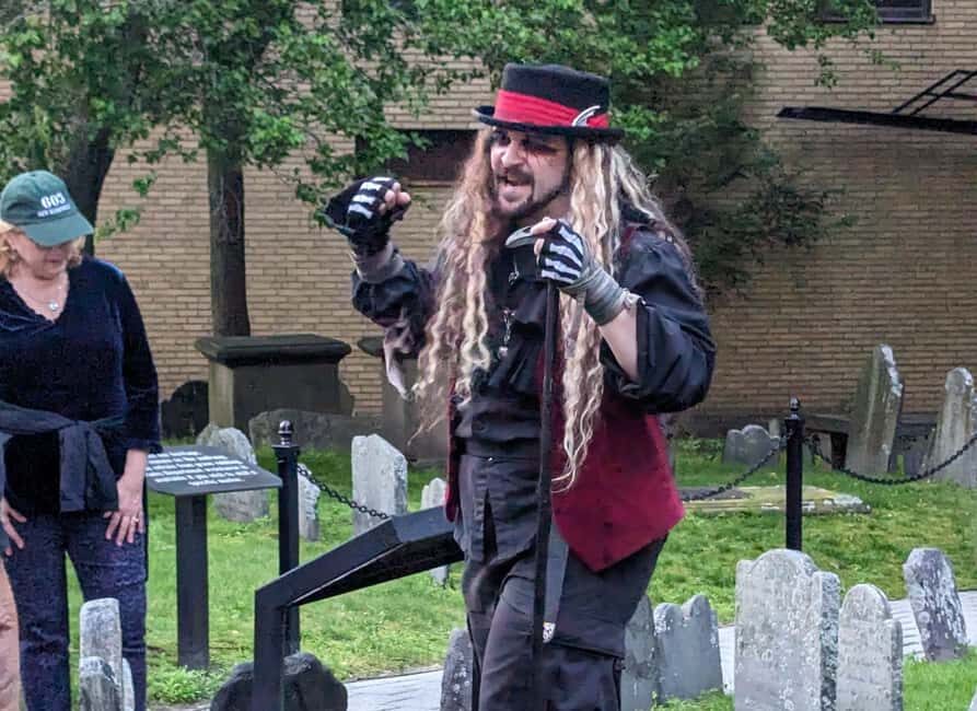 Boston: Ghosts & Gravestones Nightwalk Tour - The Itinerary Breakdown