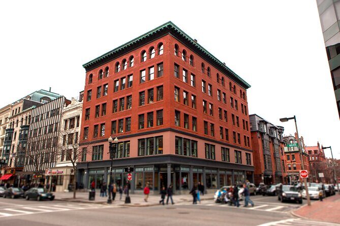 Boston Local Fashion Designers Shopping Tour - What to Expect During the Tour