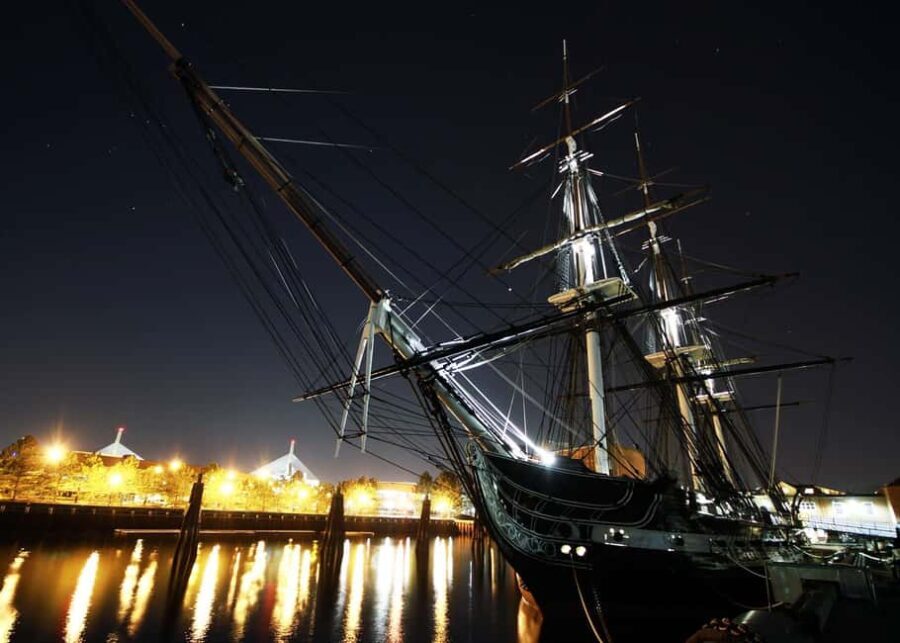 Boston: North End Night Tour with Dinner Experience - Exploring Revolutionary Landmarks