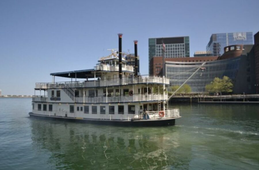 Boston: Scenic Harbor Cruise (Dog-Friendly) - The Landmarks and Highlights