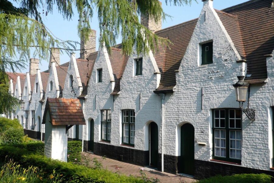 Bruges Beer and Chocolate Walking Tour - Who Should Consider This Tour?