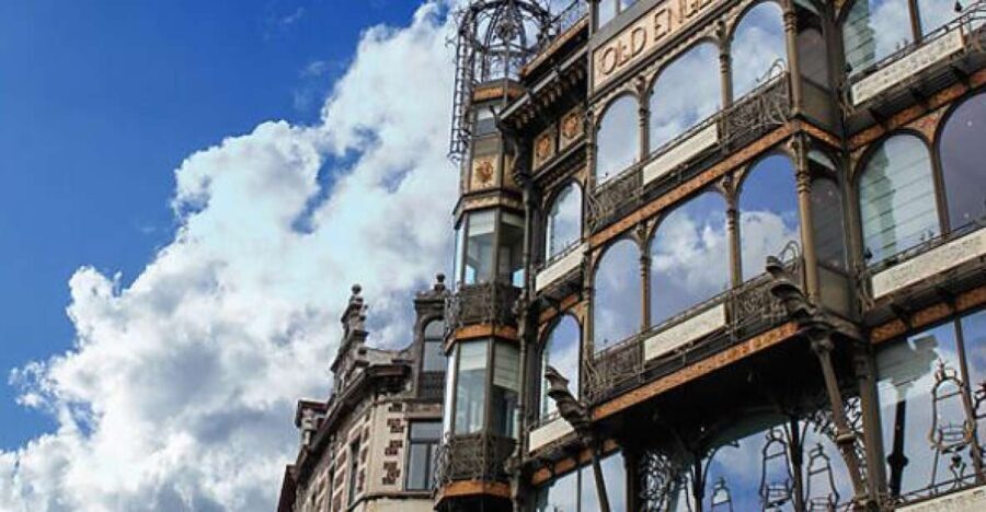 Brussels 3-Hour Guided Art Nouveau Tour - Transportation, Group Size, and Value