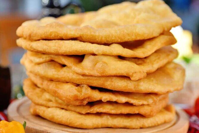 Bucharest Historical Food Tour in Old Center - Detailed Itinerary Breakdown