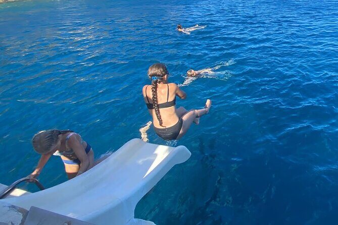 Cadaqués Swimming Adventure - An In-Depth Look at the Cadaqués Swimming Adventure