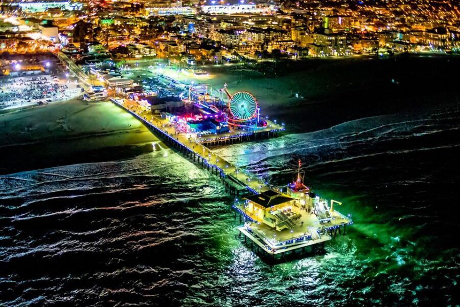 California Coast and Canyons: 35-Minute Helicopter Tour - Itinerary Breakdown and Experience