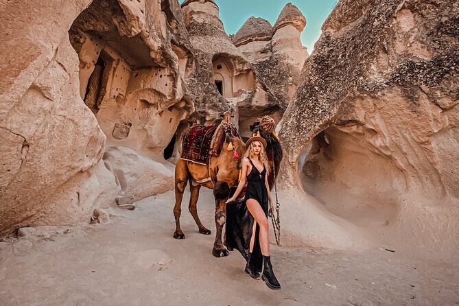 Camel Ride Through Cappadocia's Fairy Chimneys With Balloon view - Unmatched Views and Photo Opportunities