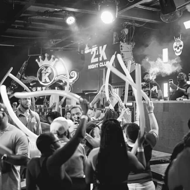 Cancun: 24 K Club Open Bar and Table incluided - The Reality from Guest Experiences