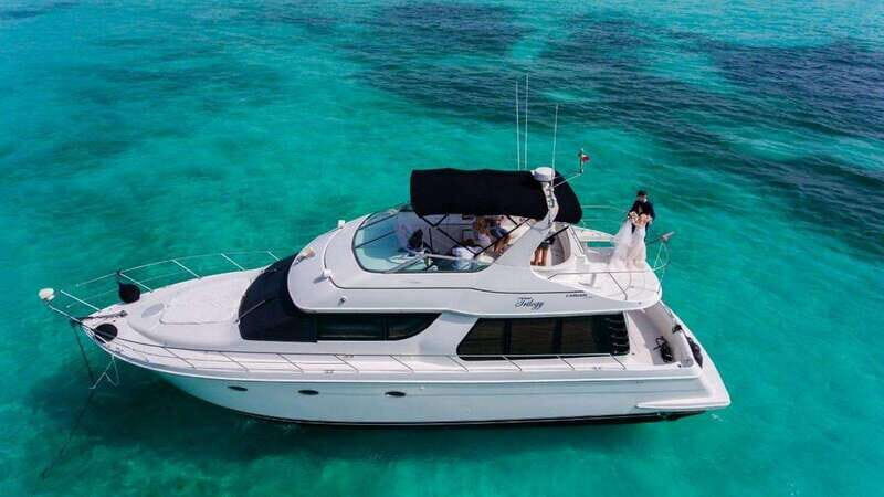 Cancun: 4-hour 55ft Luxury Yacht Rental with Food and Drinks - Who Will Love This Experience