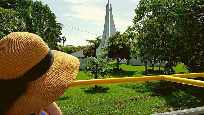 Cancun: Guided City Tour with Shopping by Double Decker Bus - The Itinerary in Detail