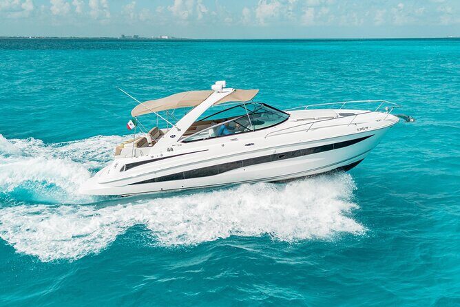 Cancun Private Luxury 37ft Yacht for 12 people - Who Will Love This Tour?