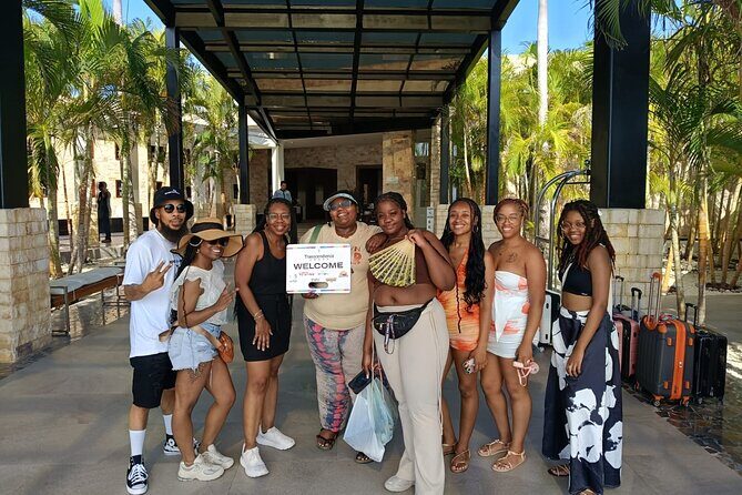 Cancun Private Shopping Tour! City Sightseeing - Who Should Book This Tour?