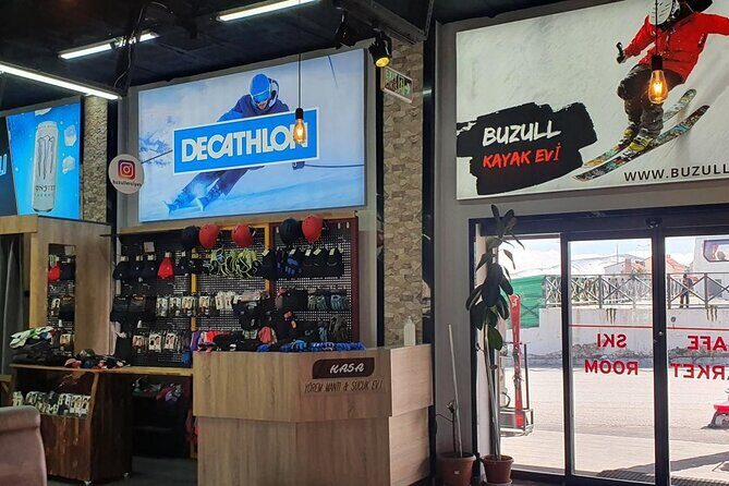 Cappadocia: Erciyes Ski Tour w/PickUp,Lunch& Photographer - Analyzing the Value