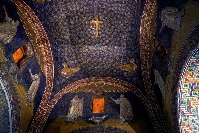 Cappadocia Red Tour: Full-Day Guided Tour with Lunch - What’s Included and What’s Not