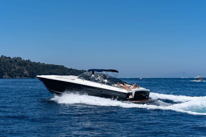 Capri Private Yacht Transfert from Sorrento, Naples & Positano - Authentic Experiences & Authenticness