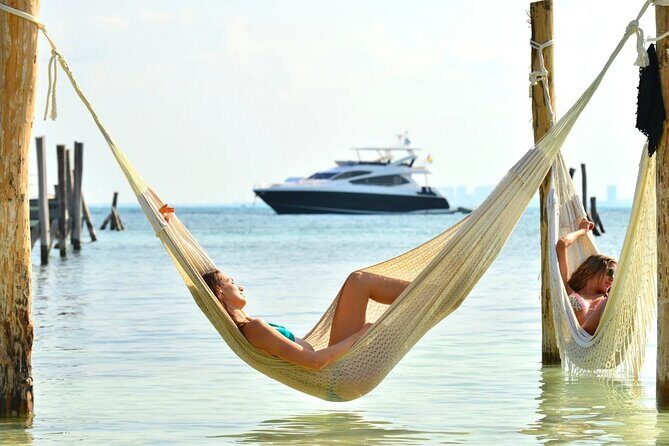 Catamaran Sailing to Isla Mujeres From Cancun - Why Travelers Love This Tour