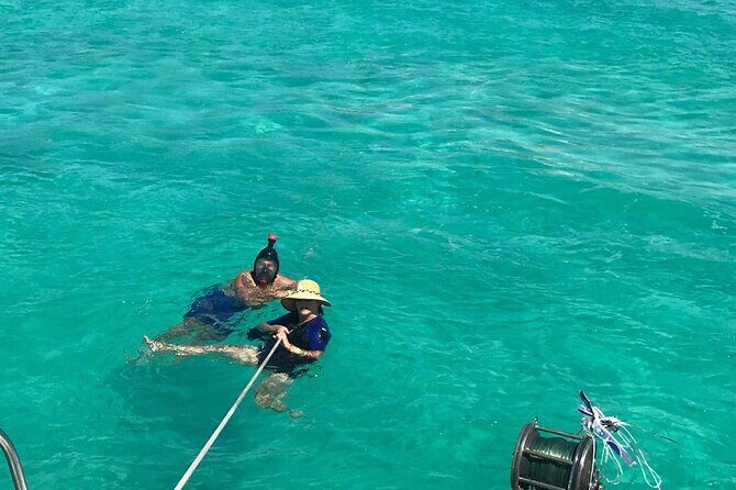 Catamaran Snorkeling Tour from Cancun with Buffet Lunch - What Travelers Say