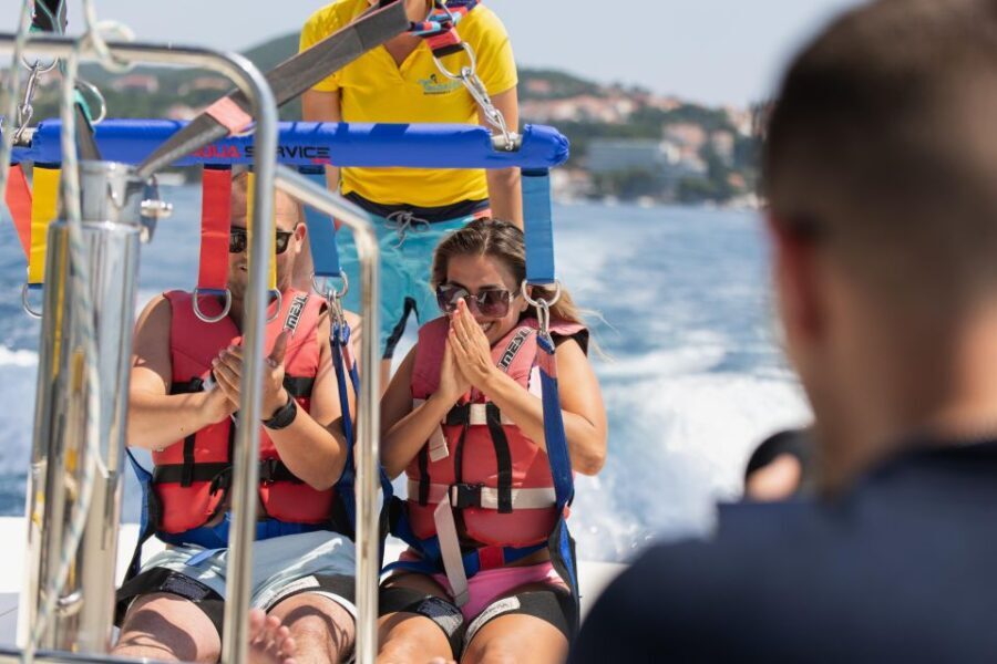Cavtat: Parasailing - Who Will Enjoy This?