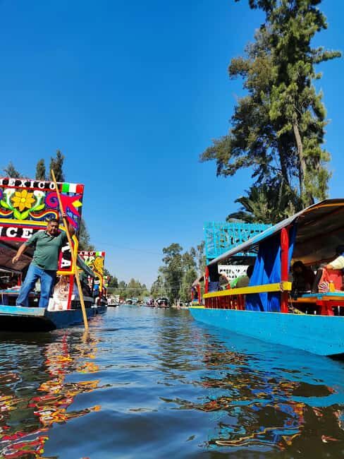CDMX: Private tour of Xochimilco, Coyoacán, and the Frida Museum - The Ups and Downs
