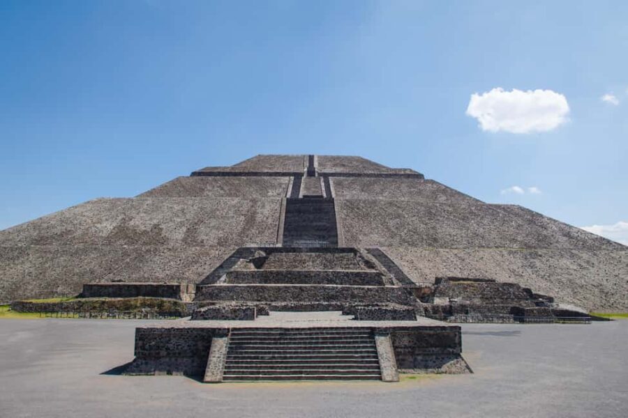 CDMX: Teotihuacan, Tlatelolco and Guadalupe Tour - Transportation, Group Size, and Cost