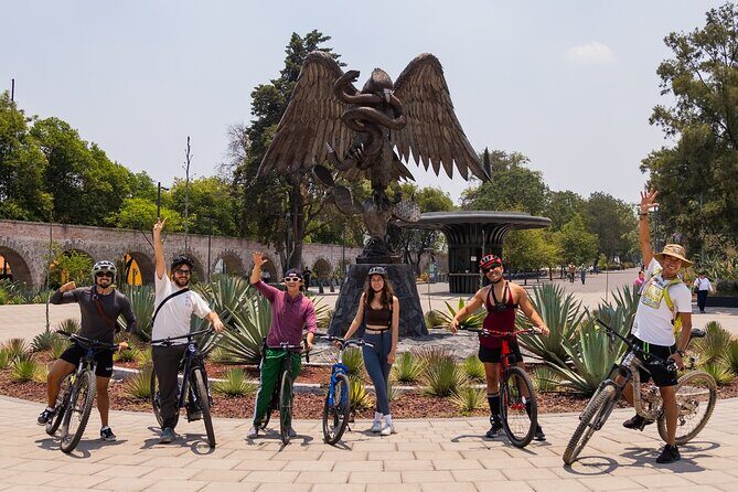 Chapultepec Castle or Anthropology Museum bike tour - The Practical Side