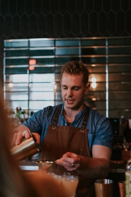 Charleston: Sip History In the "The Sun" Cocktail Class - The Setting & Atmosphere