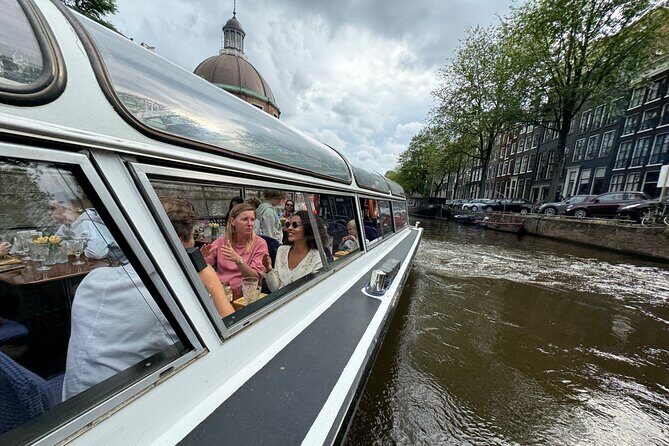 Cheese and Wine Canal Cruise through Historic Amsterdam - The Gastronomic Element: Cheese, Wine, and More