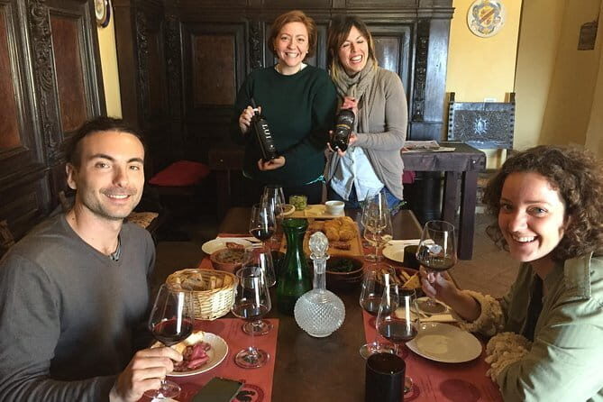 Chianti Wine Tour with 3 Wineries, Food Pairings and Tuscan Lunch - Why This Tour Offers Great Value
