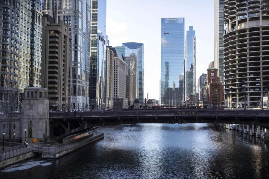 Chicago: Magnificent Mile Tour With Optional 360 Chicago - Architectural Highlights and Stops