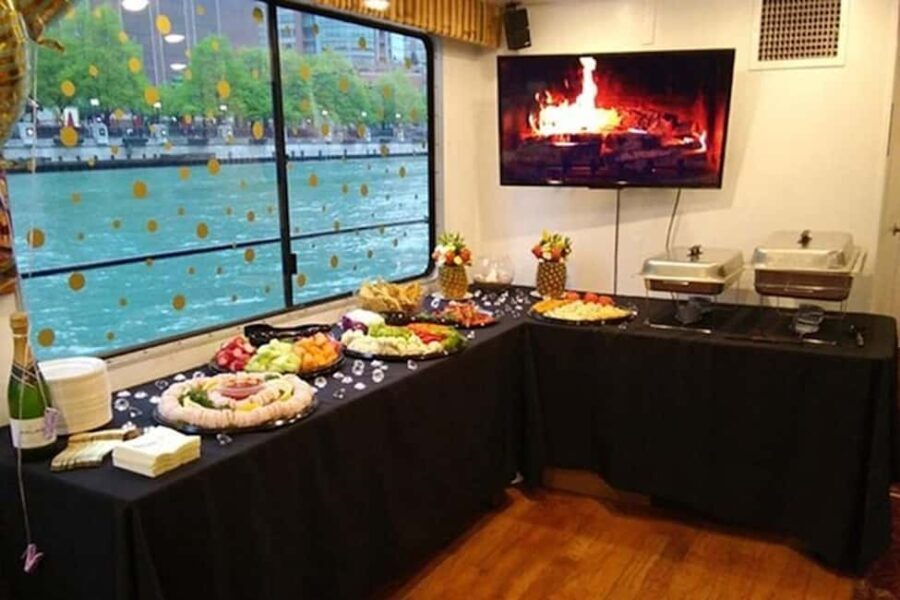 Chicago: Mimosa n' Bloody Mary Cruise - Why This Cruise Stands Out