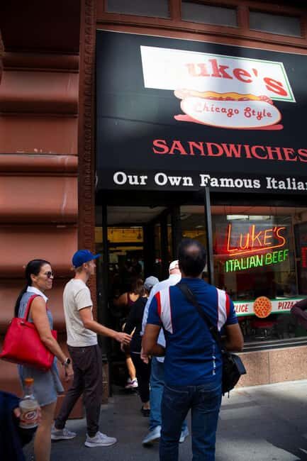 Chicago: The Ultimate Foodie Walking Tour with Tasty Stops - The Itinerary Breakdown