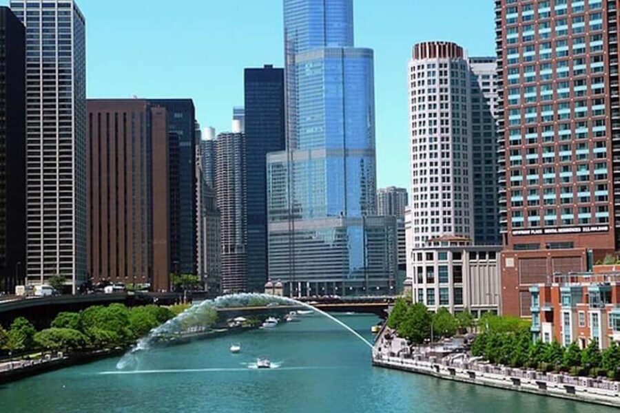 Chicago: Tiki Bar Cruise on Chicago River or Lake Michigan - Authenticity and Authentic Experiences