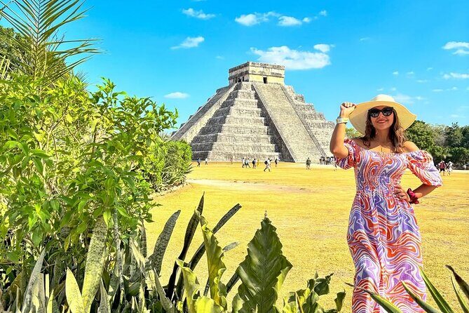 Chichen Itza Deluxe Tour with Mayan Buffet and Cenote Chichikan - A Hearty Yucatecan Buffet: Tasting Regional Flavors