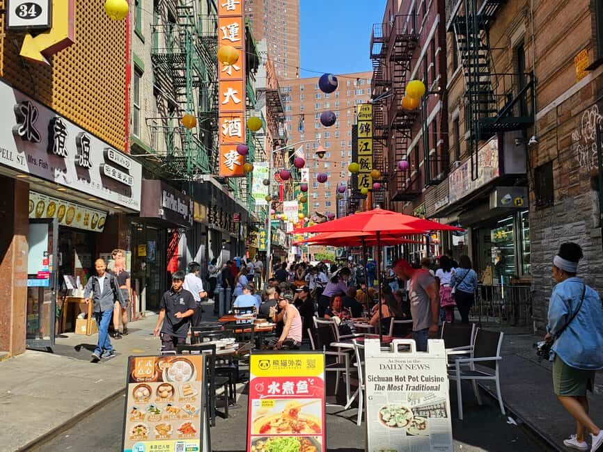 Chinatown: Deep History, Everyday Life, and Restaurants - The Sites You’ll See
