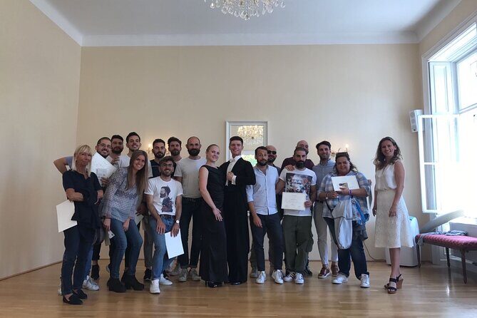 Christmas Waltz and New Year's Ball Workshop in Vienna - Who Will Benefit?